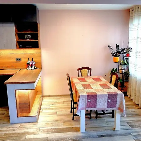 Apartman Beachside In The Center #2 *